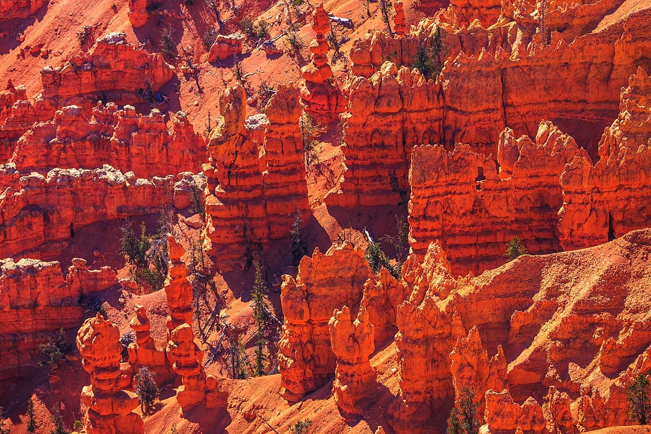 Close view of red rock hoodoos at Cedar Breaks